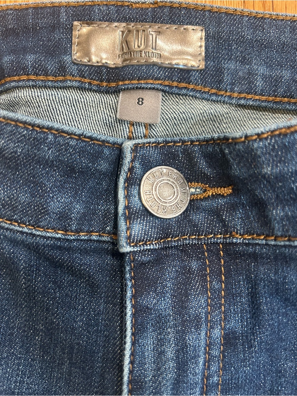Kut from the Kloth Women’s Catherine Boyfriend Jeans Sz 8 Relaxed Fit Cuffed Hem - Picture 3 of 11